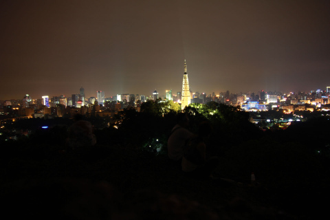 20110821014236100