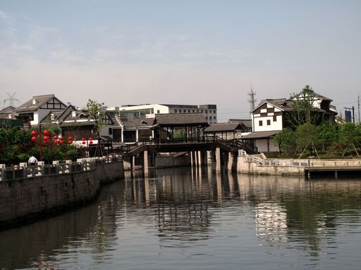 20100618042137100