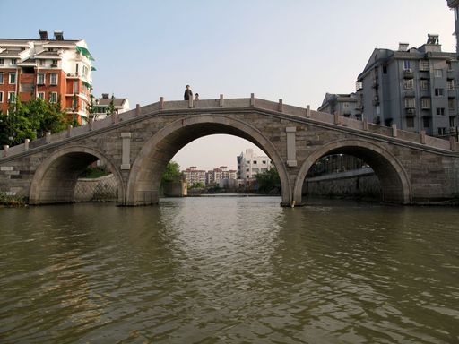 20100618042149100