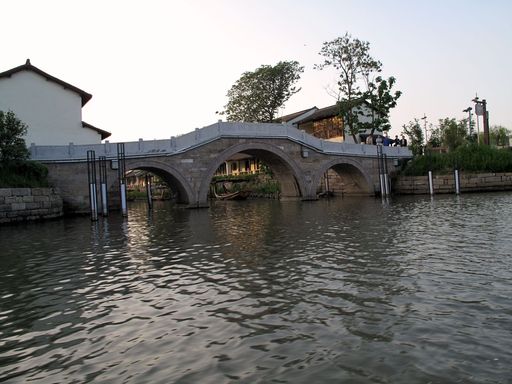 20100618042206100