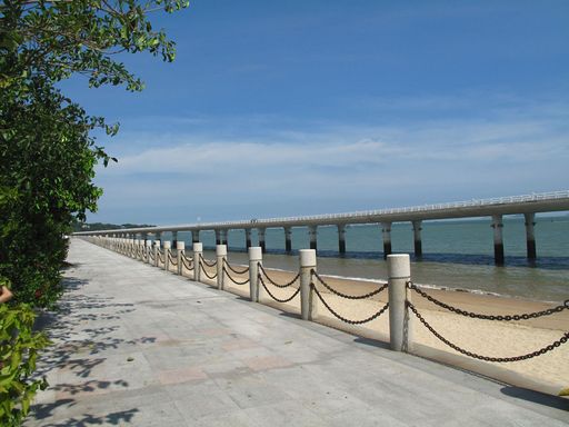 厦大后门海滩
